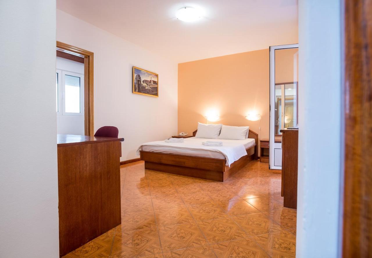 Garni Hotel Mb بودفا المظهر الخارجي الصورة